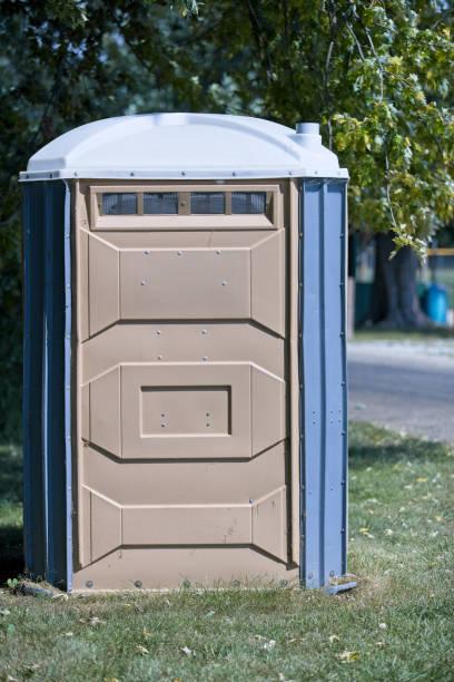 Portable Toilet Options We Offer in Poplar Cotton Center, CA